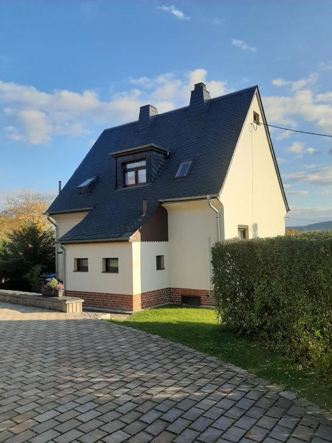 Villa Haus mit Ausblick Wilkau-Hasslau Exterior foto